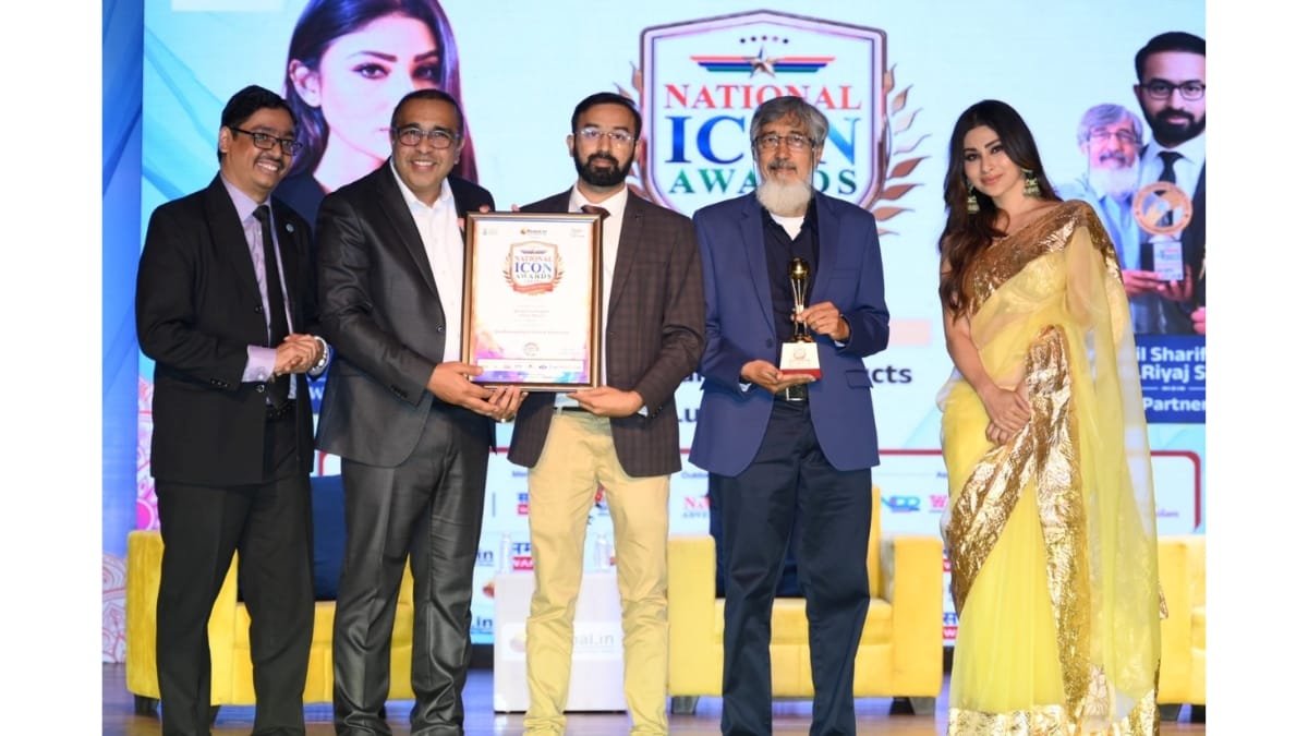 Flavoring India’s Kitchens: The Shaikh Family’s Lucky Masale Legacy National Icon Award Winner 2025 | Most Renowned Spices Brand in Maharashtra Mr. Sharif Shaikh (Partner), Mr. Riyaj Shaikh (Partner), Mr. Sahil Shaikh (Director) Special Food Products (Lucky Masale) | Pune, Maharashtra