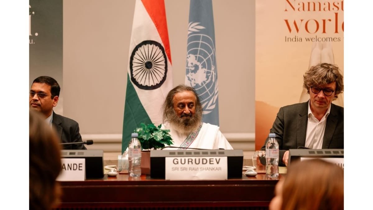 “Meditation Is Not a Luxury or a Fashion, It Is a Need of Today’s Society,” says Gurudev Sri Sri Ravi Shankar in Geneva Ahead of World Meditation Day