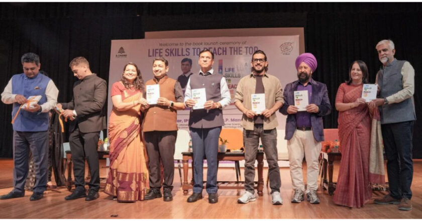 Union Minister for Sports Dr. Mansukh Mandaviya Launches the Book ‘Life Skills to Reach the Top’ at IIT Delhi in a Jam-Packed Auditorium
